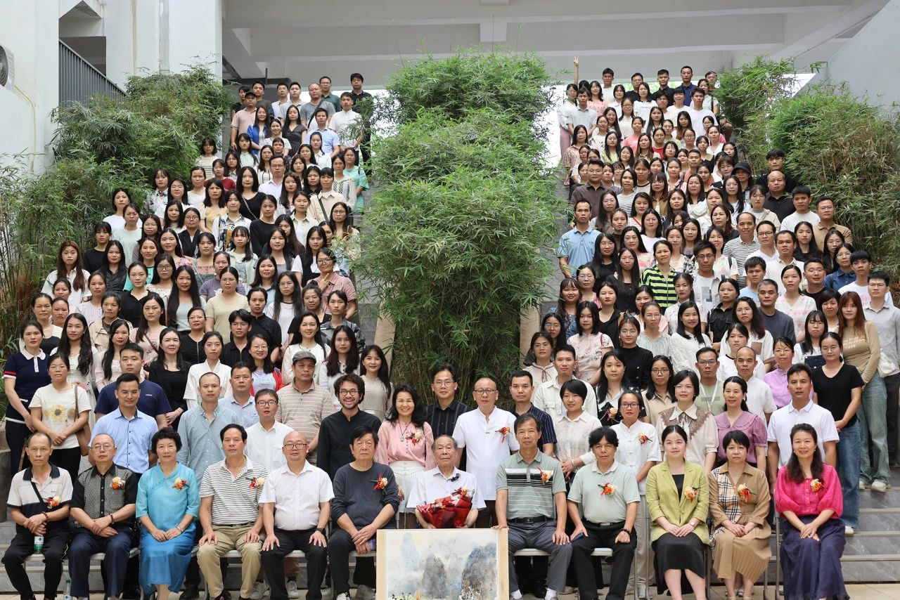 桂平市中小学美术教师水彩画专题培训活动暨大藤峡水彩画社成立仪式在米兰(中国)顺利举行 丨 米兰体育